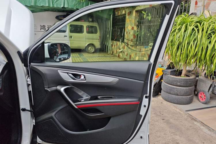 Used CHANGAN CS55 2019 1.5T Automatic Xuan Dong Model China VI Standard Right Front Door Interior