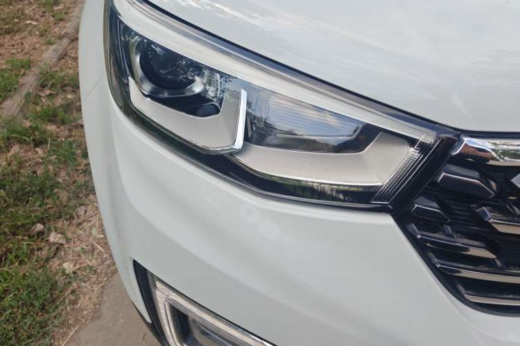 Used CHANGAN CS55 2019 1.5T Manual Colorful Model China VI Standard Right Front Headlight