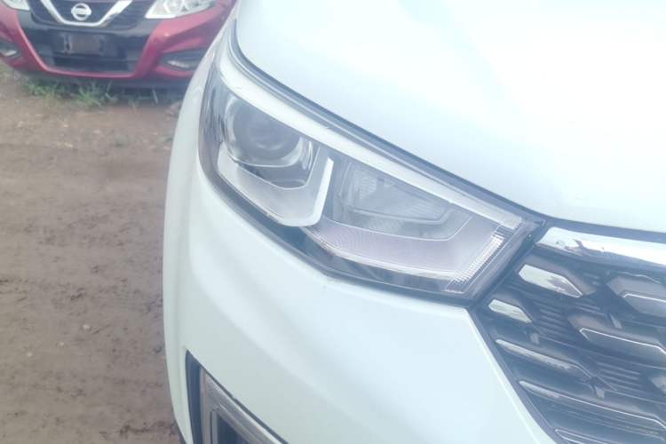 Used CHANGAN CS55 2019 1.5T Manual Colorful Model China VI Standard Right Front Headlight