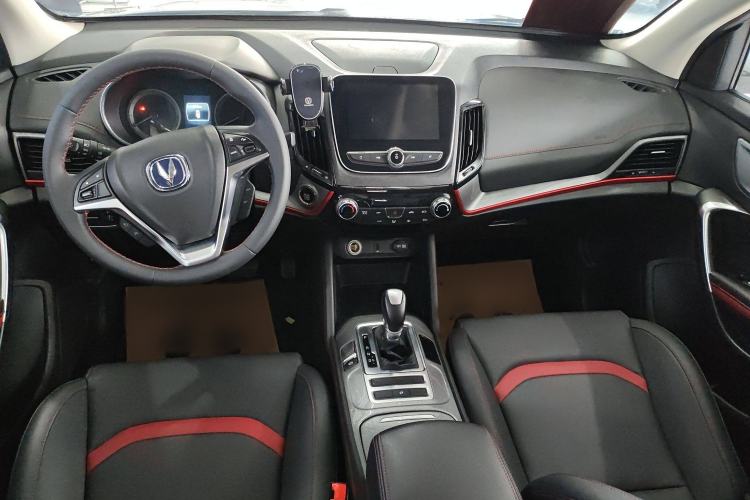 Used CHANGAN CS55 2019 1.5T Automatic Colorful Edition China VI Standard Right Front Seat