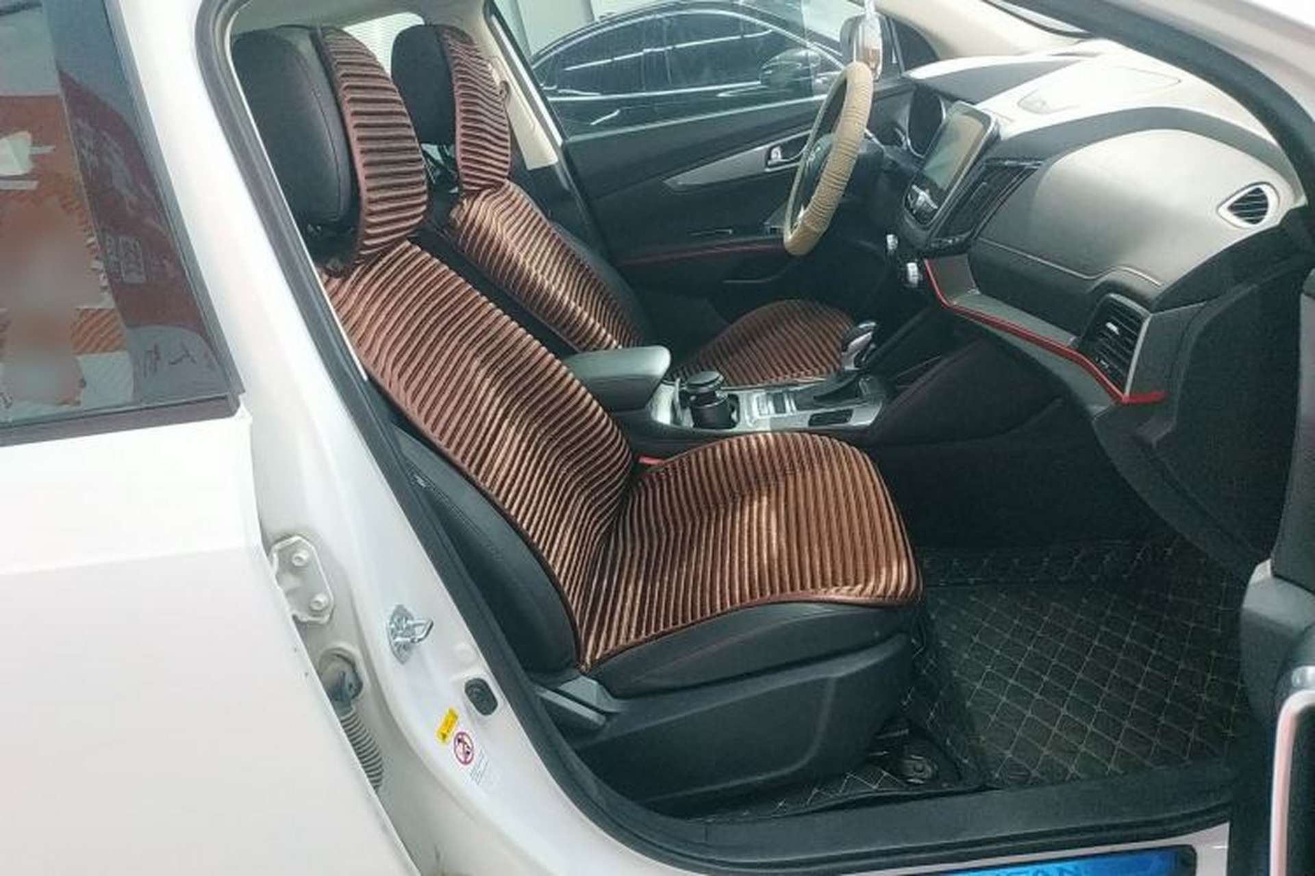 Used CHANGAN CS55 2019 1.5T Automatic Colorful Edition China VI Standard Right Front Seat