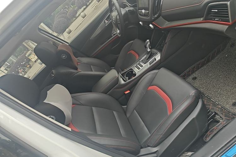 Used CHANGAN CS55 2019 1.5T Automatic Xuan Dong Model China VI Standard Right Front Seat