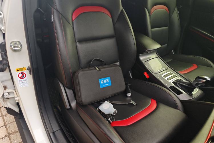 Used CHANGAN CS55 2019 1.5T Automatic Xuan Dong Model China VI Standard Right Front Seat