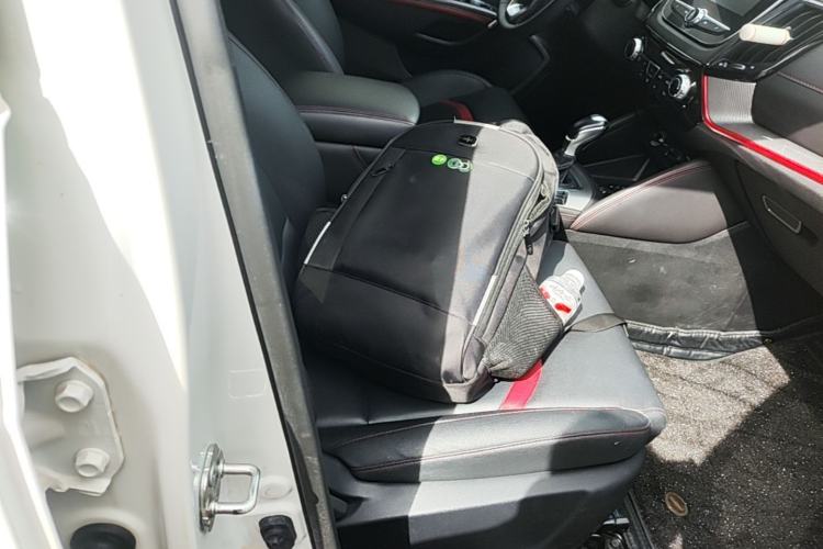 Used CHANGAN CS55 2019 1.5T Automatic Colorful Edition China VI Standard Right Front Seat