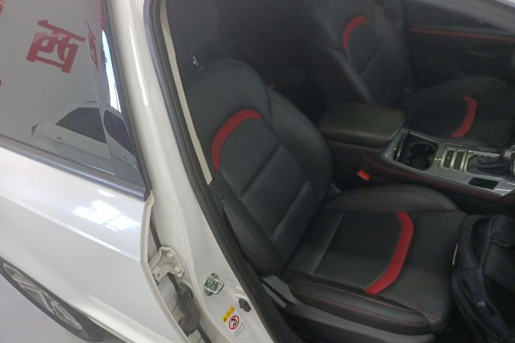 Used CHANGAN CS55 2019 1.5T Automatic Colorful Edition China VI Standard Right Front Seat