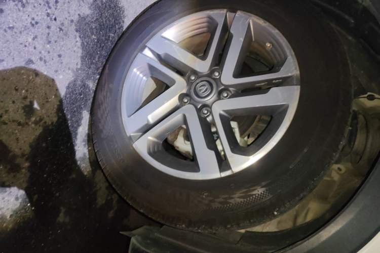 Used CHANGAN CS55 2019 1.5T Automatic Colorful Edition China VI Standard Right Front Wheel Hub