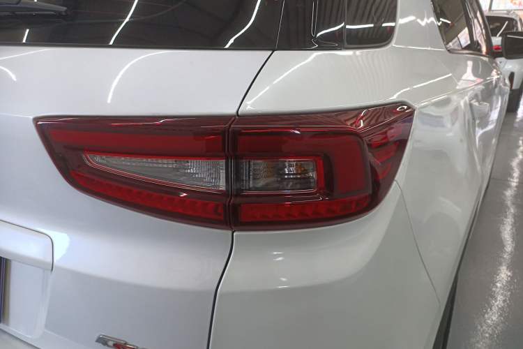 Used CHANGAN CS55 2019 1.5T Automatic Colorful Edition China VI Standard Right Rear Taillight