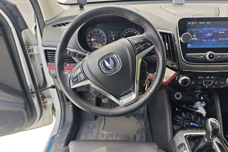 Used CHANGAN CS55 2019 1.5T Manual Colorful Model China VI Standard Steering Wheel