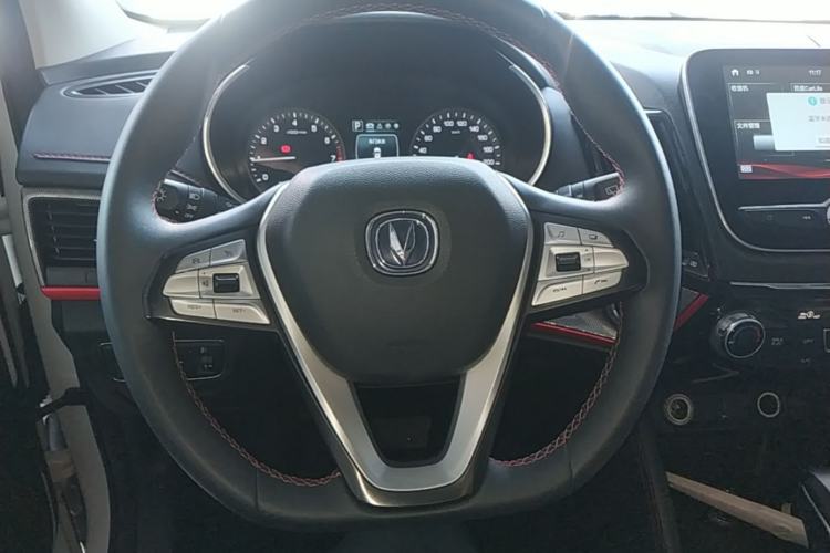 Used CHANGAN CS55 2019 1.5T Automatic Xuan Dong Model China VI Standard Steering Wheel