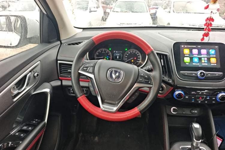 Used CHANGAN CS55 2019 1.5T Automatic Xuan Dong Model China VI Standard Steering Wheel
