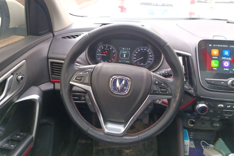 Used CHANGAN CS55 2019 1.5T Manual Colorful Model China VI Standard Steering Wheel