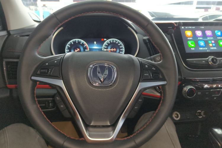 Used CHANGAN CS55 2019 1.5T Automatic Colorful Edition China VI Standard Steering Wheel