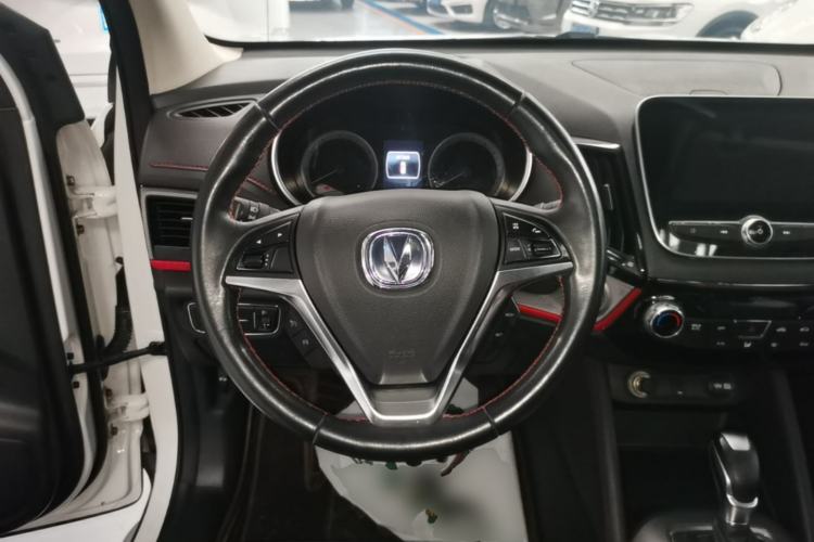 Used CHANGAN CS55 2019 1.5T Automatic Xuan Dong Model China VI Standard Steering Wheel