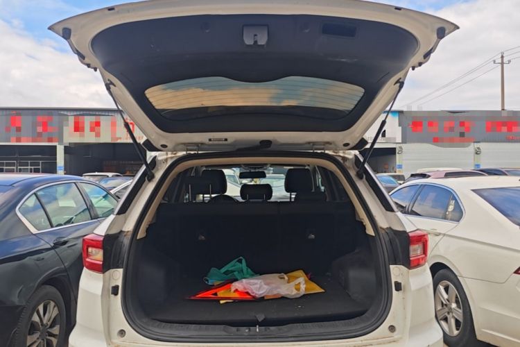 Used CHANGAN CS55 2019 1.5T Automatic Colorful Edition China VI Standard Trunk