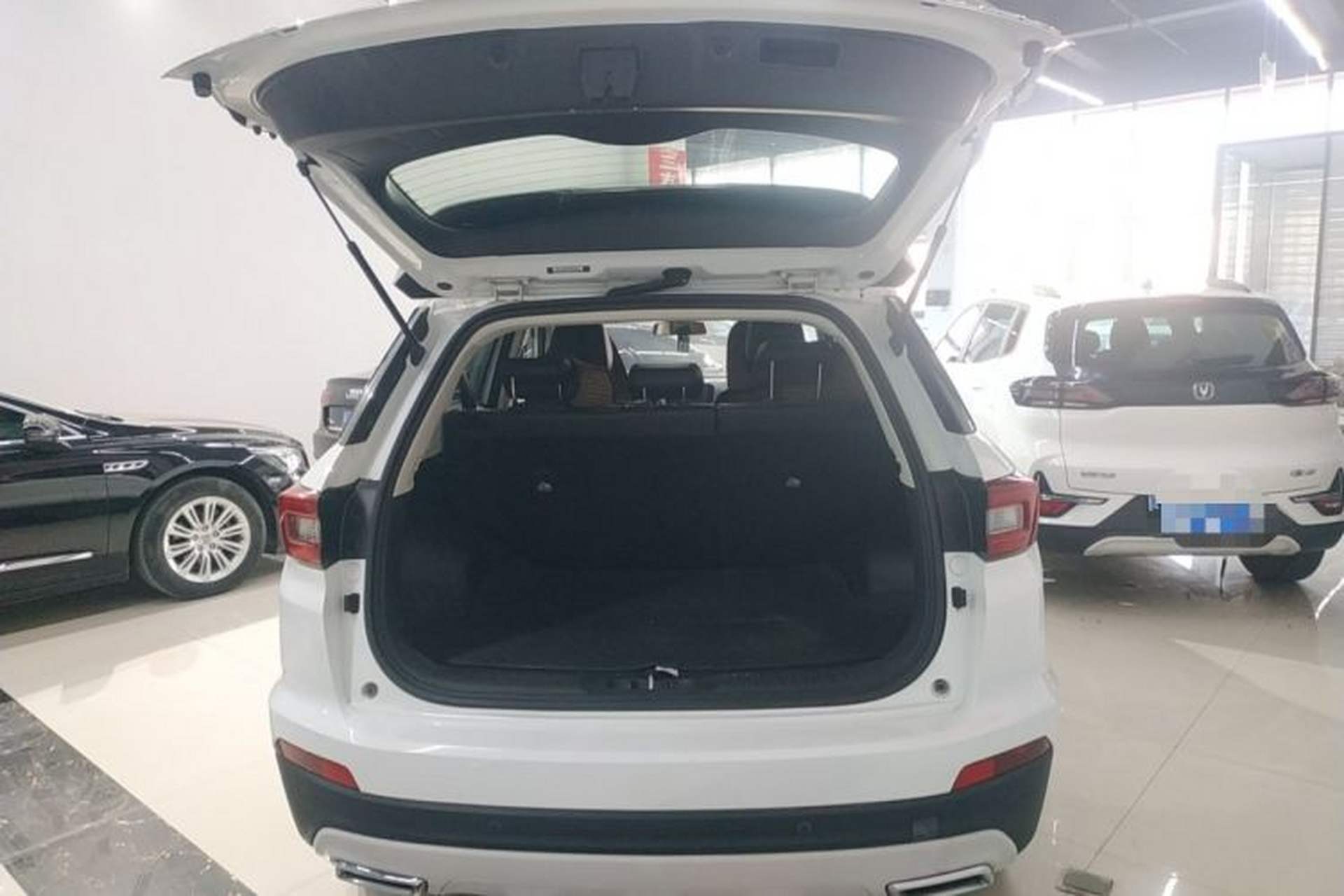Used CHANGAN CS55 2019 1.5T Automatic Colorful Edition China VI Standard Trunk