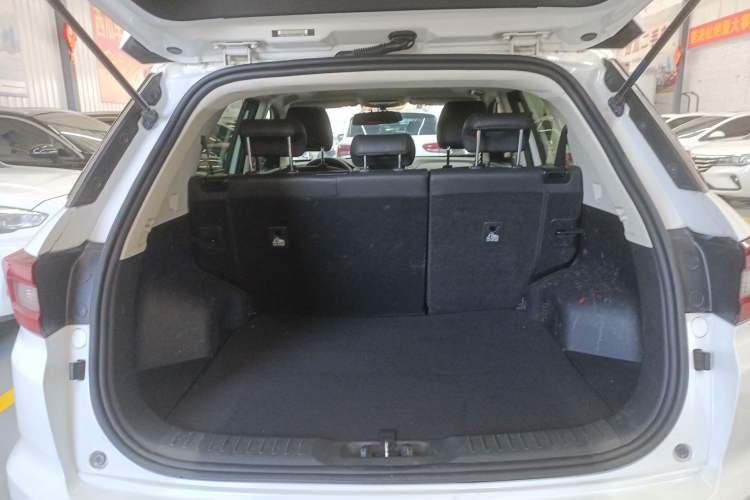 Used CHANGAN CS55 2019 1.5T Automatic Colorful Edition China VI Standard Trunk