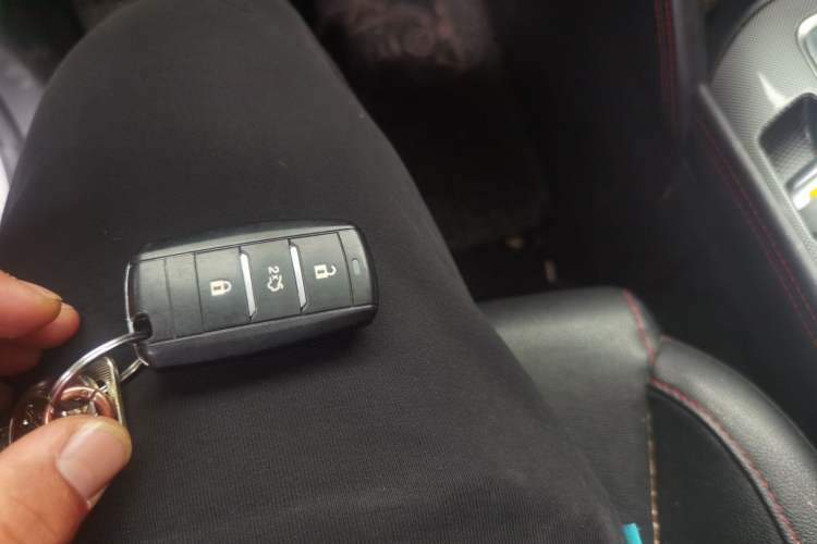 Used CHANGAN CS55 2019 1.5T Automatic Colorful Edition China VI Standard Vehicle Key