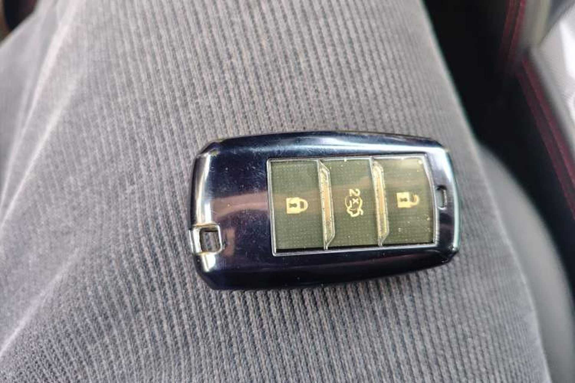 Used CHANGAN CS55 2019 1.5T Automatic Colorful Edition China VI Standard Vehicle Key