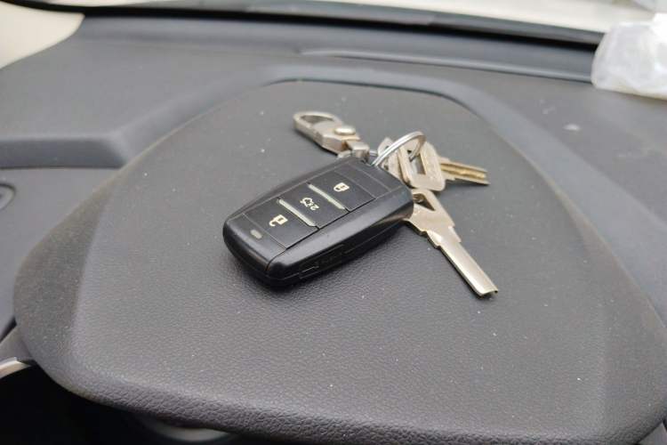 Used CHANGAN CS55 2019 1.5T Automatic Colorful Edition China VI Standard Vehicle Key