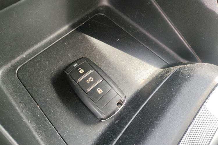 Used CHANGAN CS55 2019 1.5T Automatic Colorful Edition China VI Standard Vehicle Key