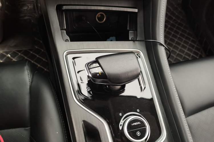 Used CHANGAN CS55 Electric Version 2020 Standard Range Smart Enjoyment Version Gear Lever