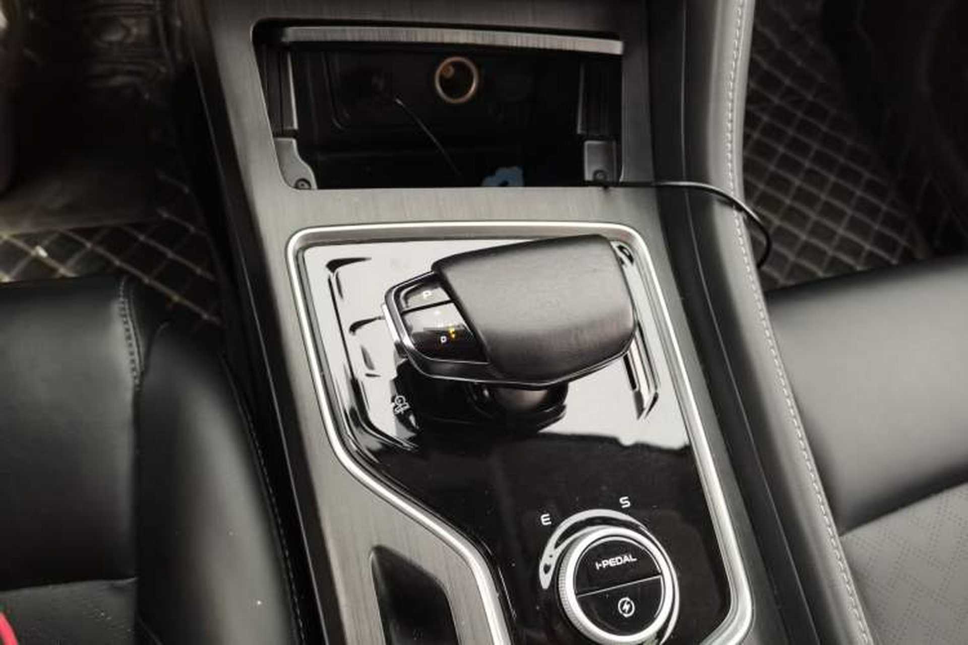 Used CHANGAN CS55 Electric Version 2020 Standard Range Smart Enjoyment Version Gear Lever