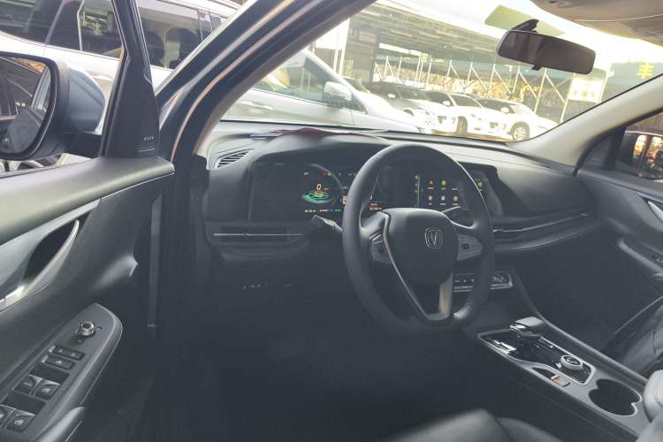 Used CHANGAN CS55 Electric Version 2020 Standard Range Smart Enjoyment Version Interior 3