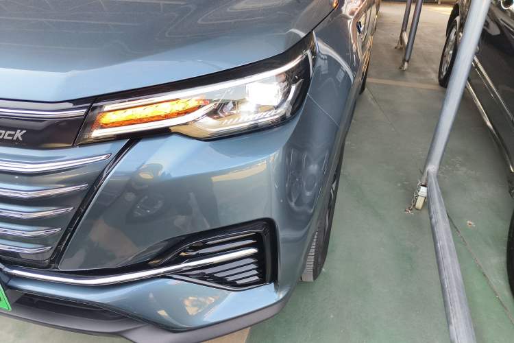 Used CHANGAN CS55 Electric Version 2020 Standard Range Smart Enjoyment Version Left Front Headlight