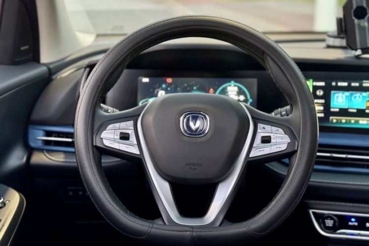 Used CHANGAN CS55 Electric Version 2020 Ultra-Long Range Smart Enjoyment Edition Steering Wheel