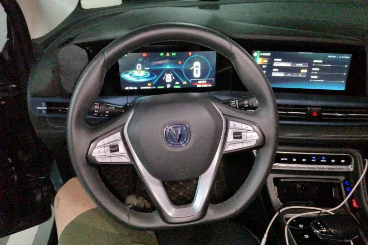 Used CHANGAN CS55 Electric Version 2020 Ultra-Long Range Luxury Edition Steering Wheel