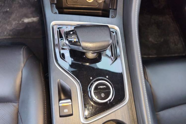 Used CHANGAN CS55 Electric Version 2020 Standard Range Smart Enjoyment Version Gear Lever