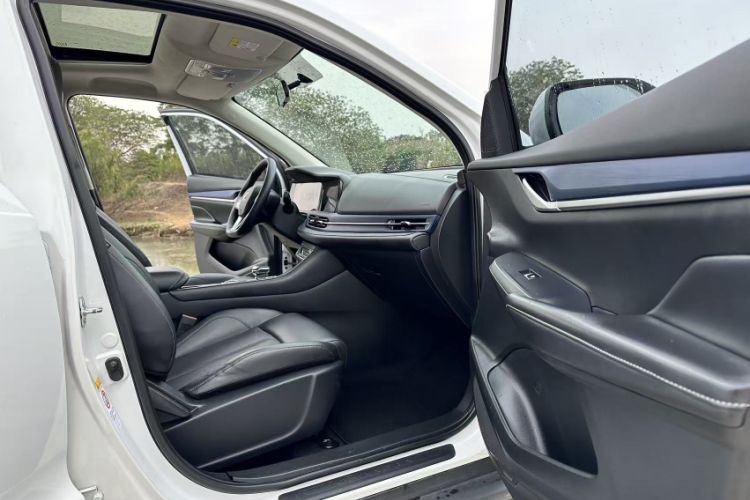 Used CHANGAN CS55 Electric Version 2020 Standard Range Smart Enjoyment Version Interior 8