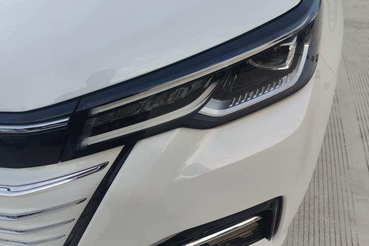 Used CHANGAN CS55 Electric Version 2020 Ultra-Long Range Smart Enjoyment Edition Left Front Headlight