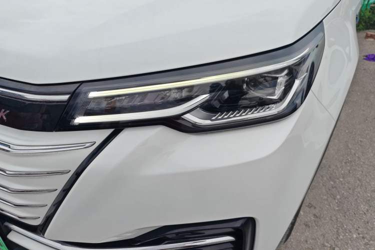 Used CHANGAN CS55 Electric Version 2020 Ultra-Long Range Luxury Edition Left Front Headlight