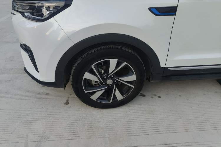 Used CHANGAN CS55 Electric Version 2020 Ultra-Long Range Smart Enjoyment Edition Left Front Wheel Hub