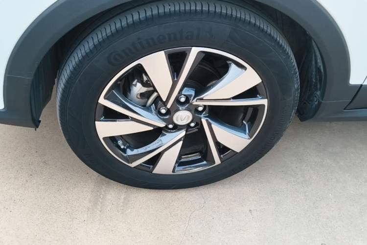 Used CHANGAN CS55 Electric Version 2020 Ultra-Long Range Luxury Edition Left Front Wheel Hub