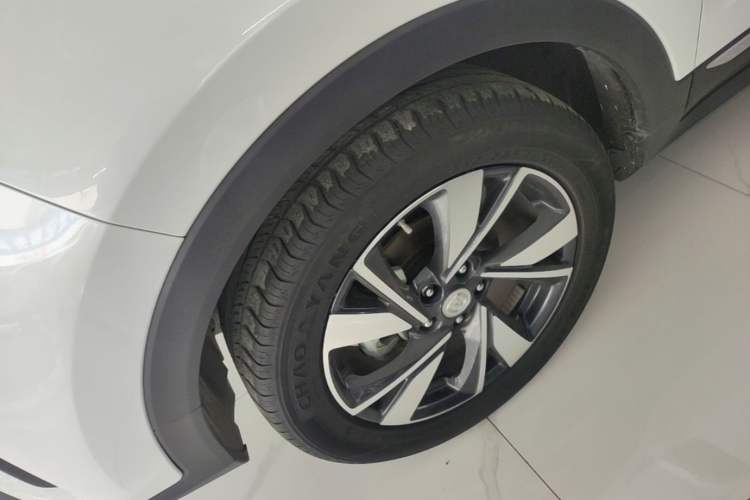 Used CHANGAN CS55 Electric Version 2020 Standard Range Smart Enjoyment Version Left Front Wheel Hub