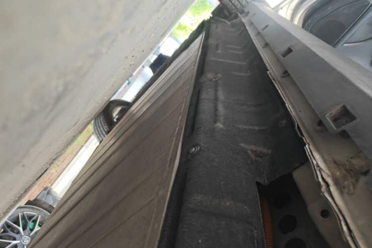 Used CHANGAN CS55 Electric Version 2020 Ultra-Long Range Luxury Edition Left Side Sill