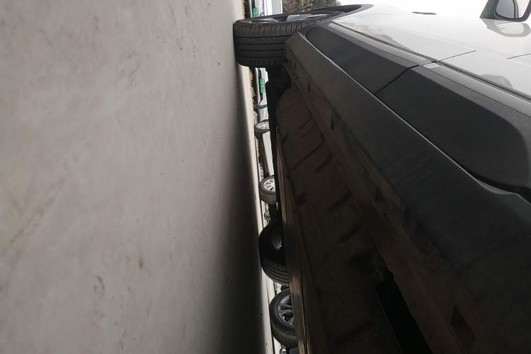 Used CHANGAN CS55 Electric Version 2020 Standard Range Smart Enjoyment Version Left Side Sill