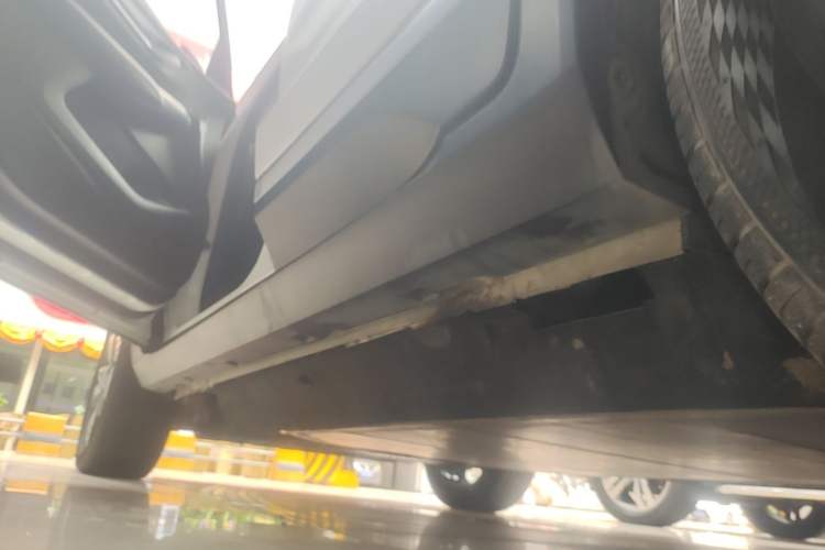 Used CHANGAN CS55 Electric Version 2020 Standard Range Smart Enjoyment Version Left Side Sill