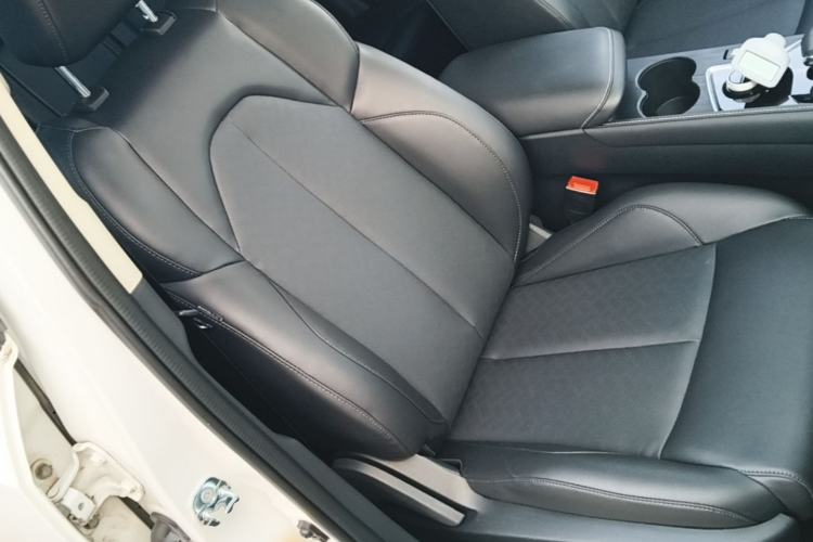 Used CHANGAN CS55 Electric Version 2020 Ultra-Long Range Luxury Edition Right Front Seat