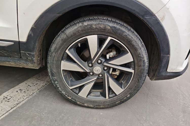 Used CHANGAN CS55 Electric Version 2020 Standard Range Smart Enjoyment Version Right Front Wheel Hub