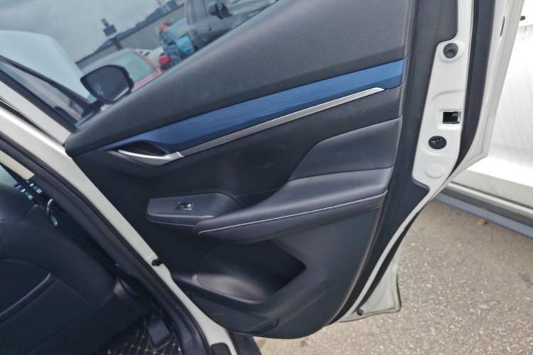 Used CHANGAN CS55 Electric Version 2020 Ultra-Long Range Luxury Edition Right Rear Door Interior