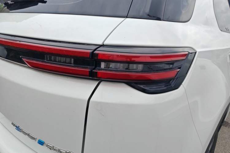 Used CHANGAN CS55 Electric Version 2020 Ultra-Long Range Luxury Edition Right Rear Taillight