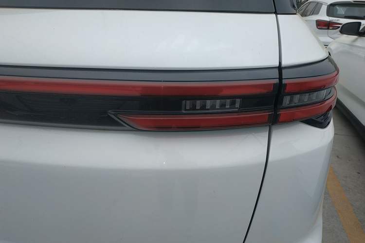 Used CHANGAN CS55 Electric Version 2020 Standard Range Smart Enjoyment Version Right Rear Taillight
