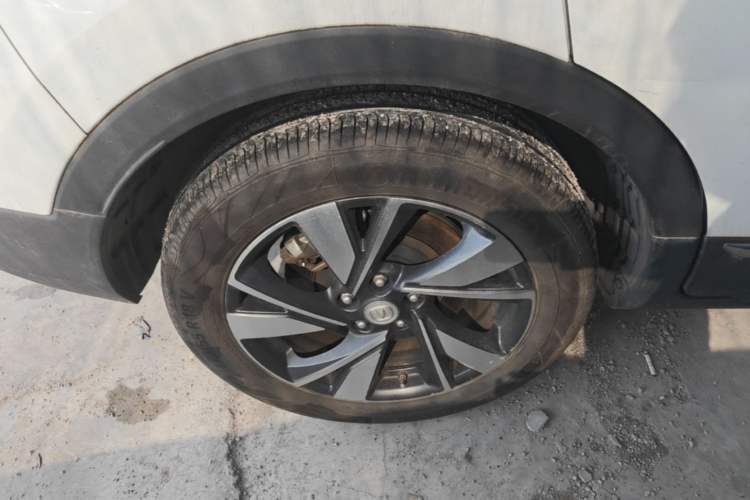 Used CHANGAN CS55 Electric Version 2020 Ultra-Long Range Luxury Edition Right Rear Wheel Hub