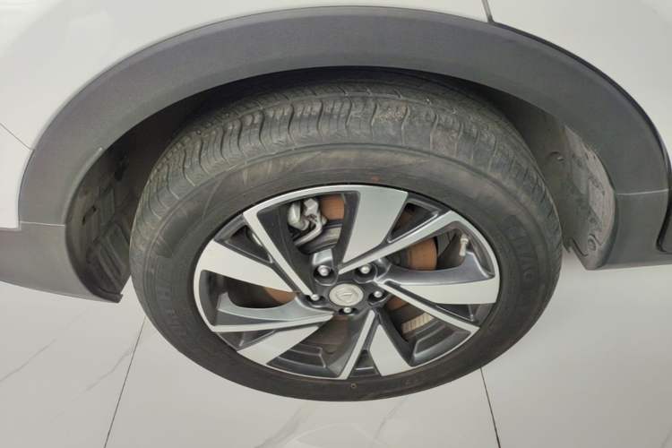 Used CHANGAN CS55 Electric Version 2020 Standard Range Smart Enjoyment Version Right Rear Wheel Hub