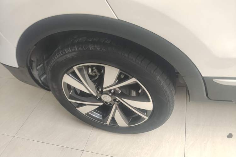 Used CHANGAN CS55 Electric Version 2020 Standard Range Smart Enjoyment Version Right Rear Wheel Hub