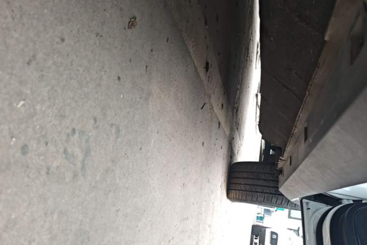 Used CHANGAN CS55 Electric Version 2020 Standard Range Smart Enjoyment Version Right Side Sill