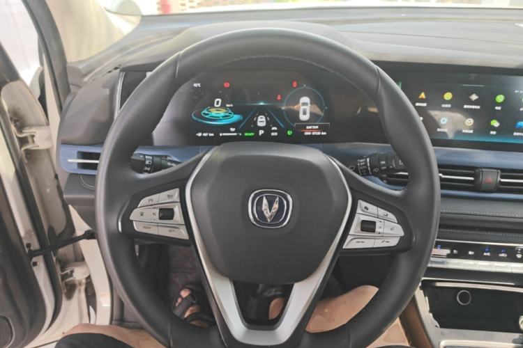 Used CHANGAN CS55 Electric Version 2020 Ultra-Long Range Luxury Edition Steering Wheel